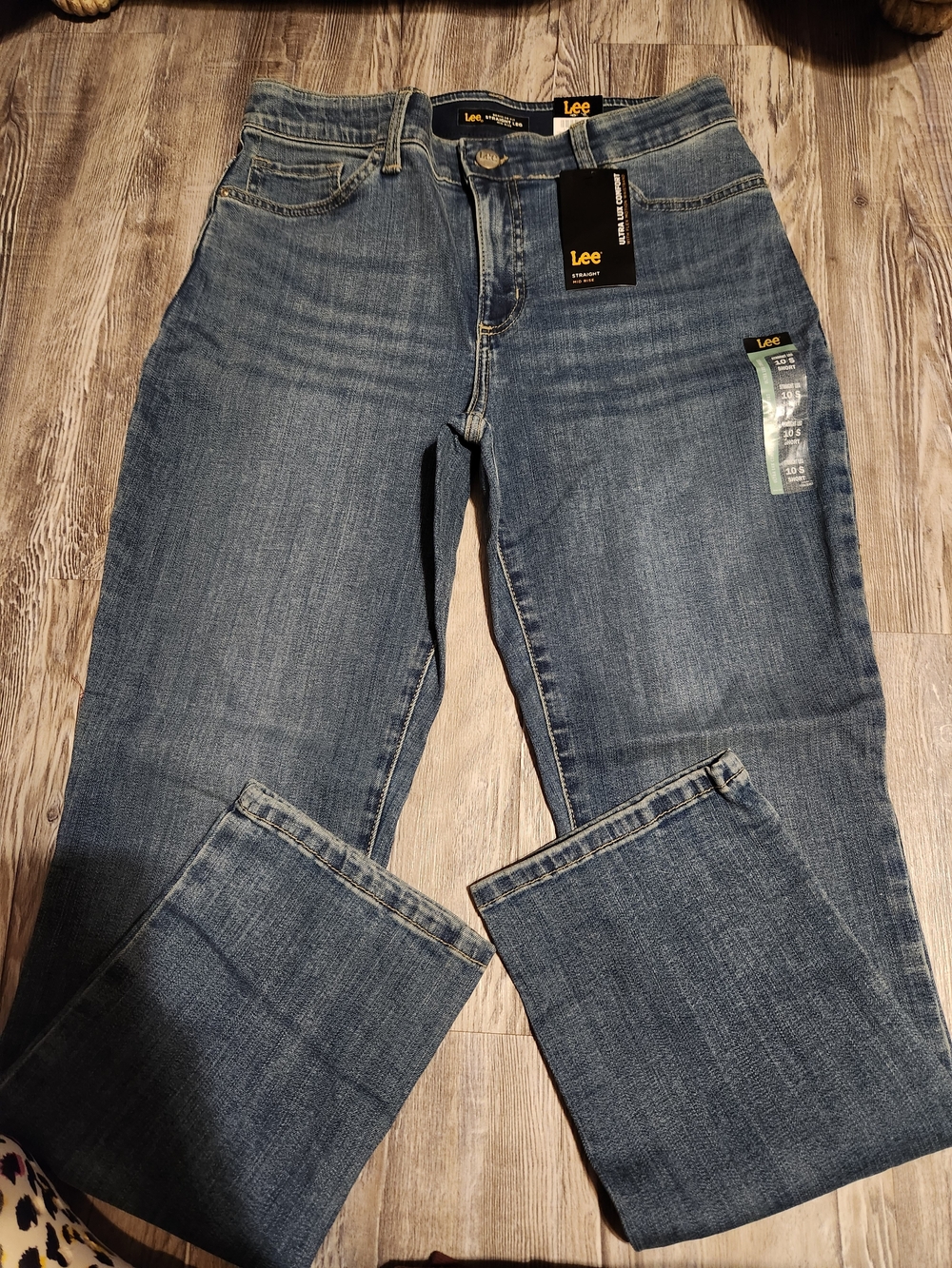 Lee Straight-Leg Women's Jeans in Medium Blue Wash